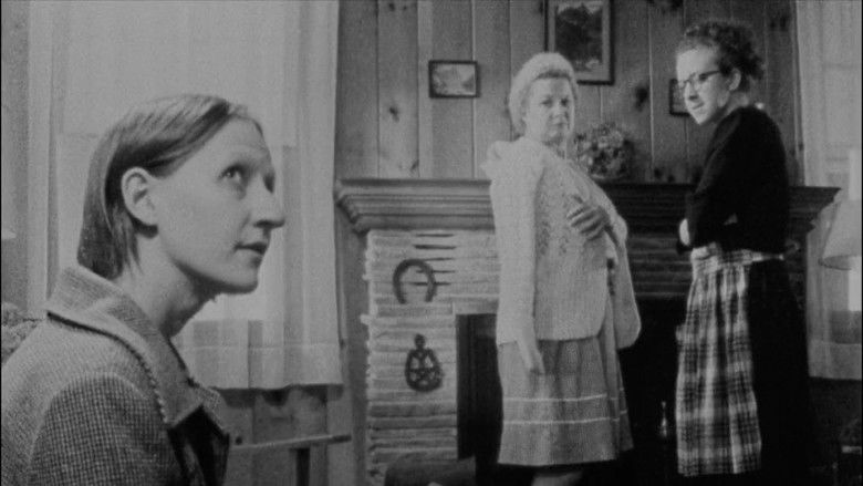 кадр из фильма You Are Not I