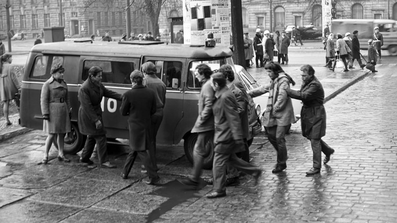 кадр из фильма Złote koło