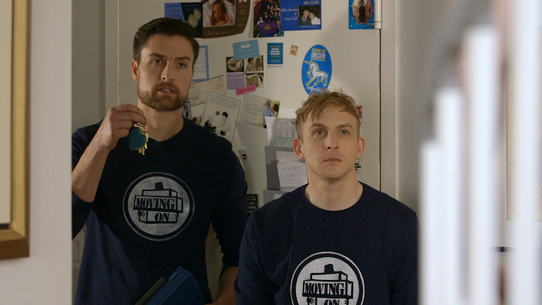 кадр из фильма Moving On