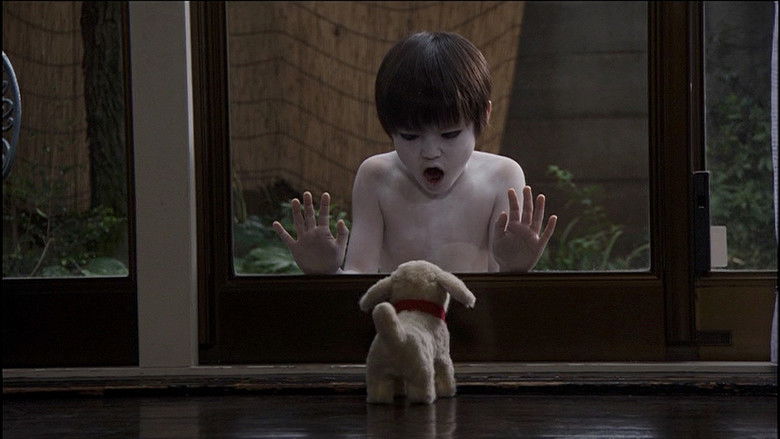 кадр из фильма Проклятие: Старуха в белом