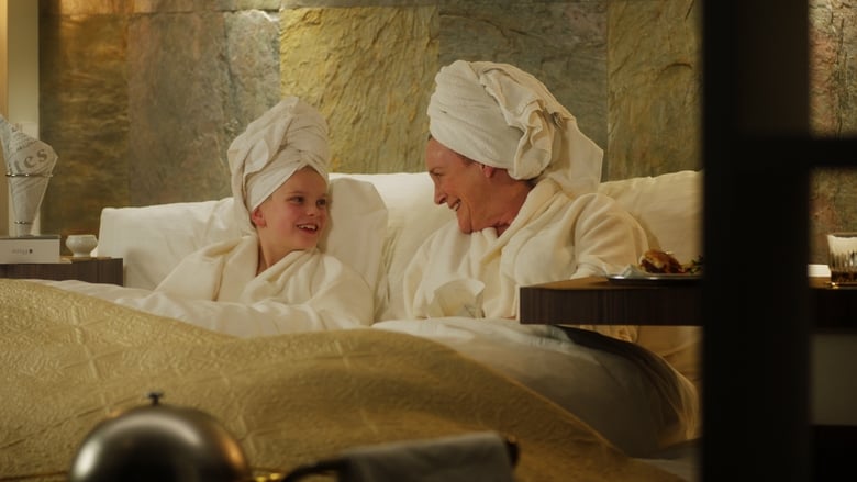 кадр из фильма Салон Роми