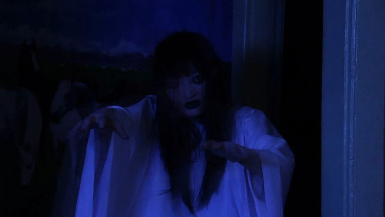 кадр из фильма Сүүдрийн гэрэл