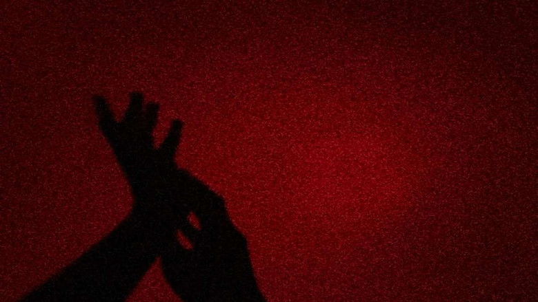 кадр из фильма Intoxicating Tides