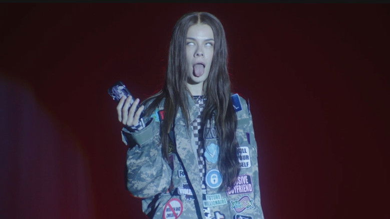 кадр из фильма www.RachelOrmont.com