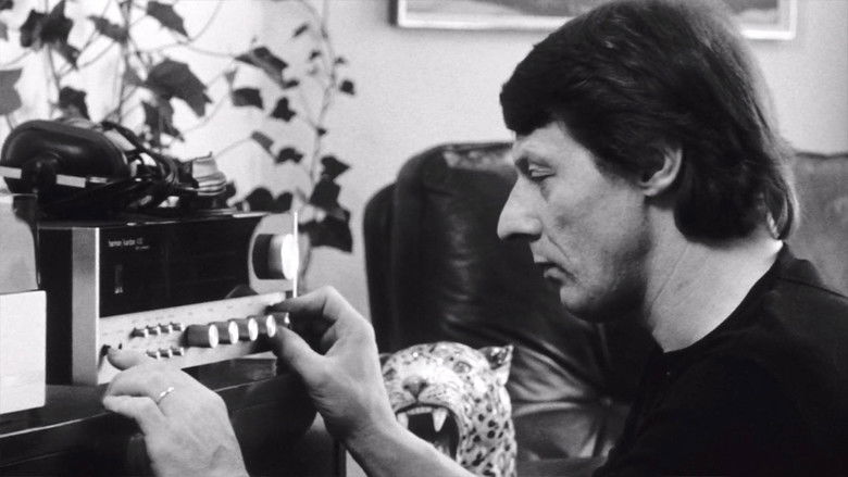 кадр из фильма Grauzone