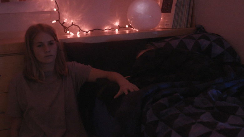 кадр из фильма The Crescent