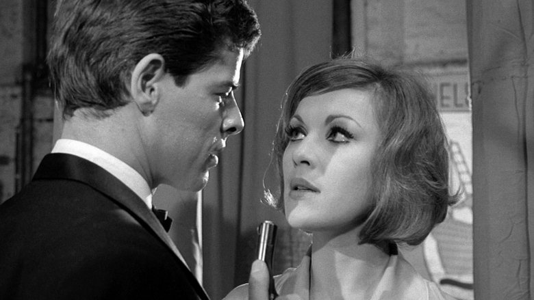 кадр из фильма Mord for åbent tæppe