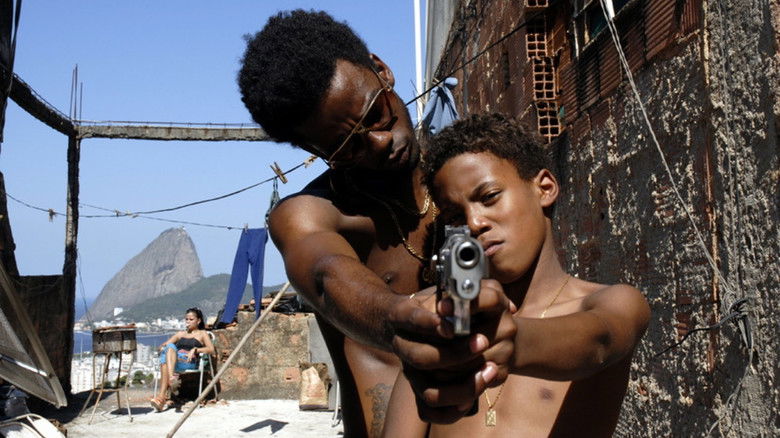 кадр из фильма Последняя остановка 174-го