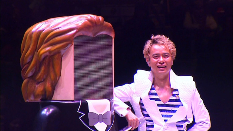 кадр из фильма 李克勤 你的克勤演奏厅