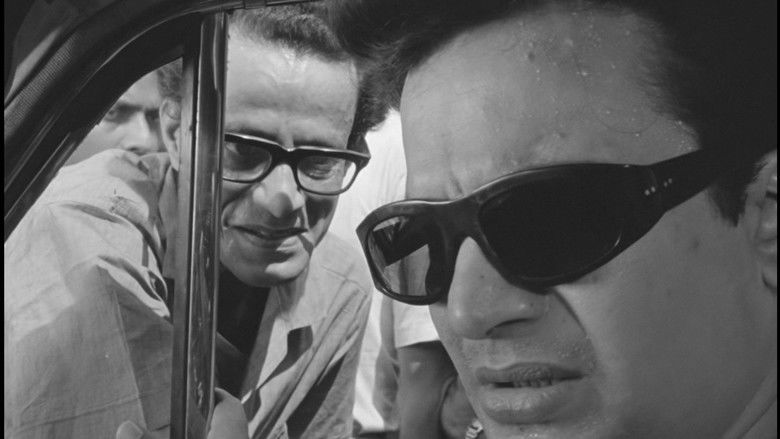 кадр из фильма Герой