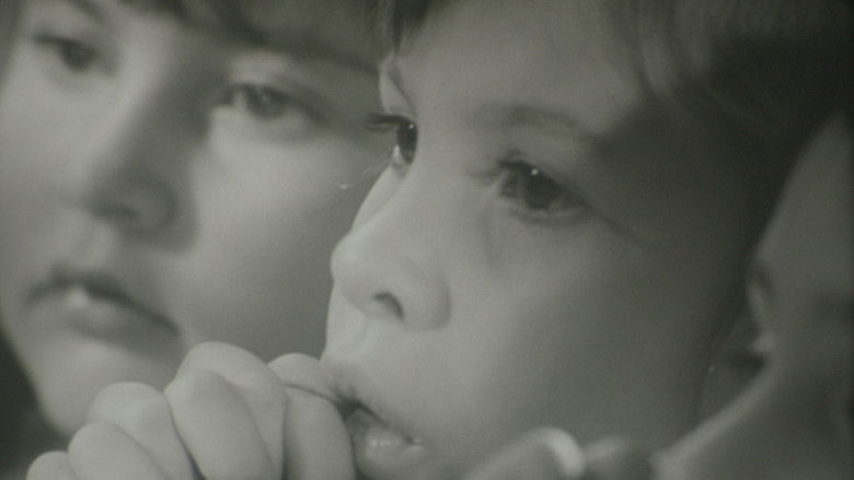 кадр из фильма Слушайте сказку