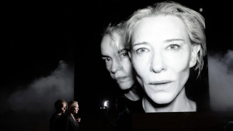 кадр из фильма National Theatre Live: Electra/Persona