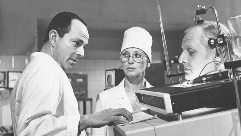 кадр из фильма Завещание профессора Доуэля