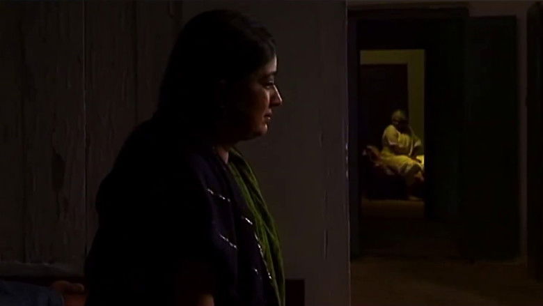 кадр из фильма തനിച്ചല്ല ഞാൻ