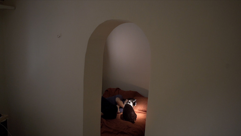 кадр из фильма Hoy me siento triste, pero pronto la veré.