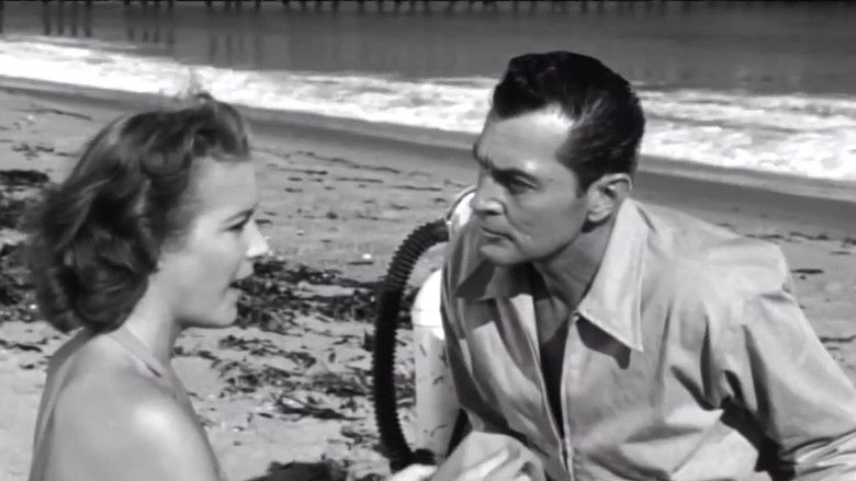 кадр из фильма The Phantom from 10,000 Leagues