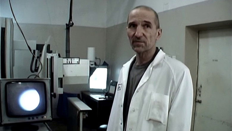 кадр из фильма Пыль