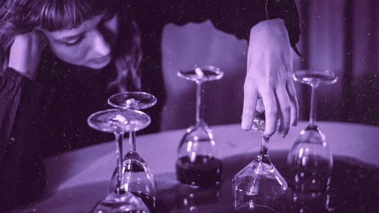 кадр из фильма Overdose Surrealista