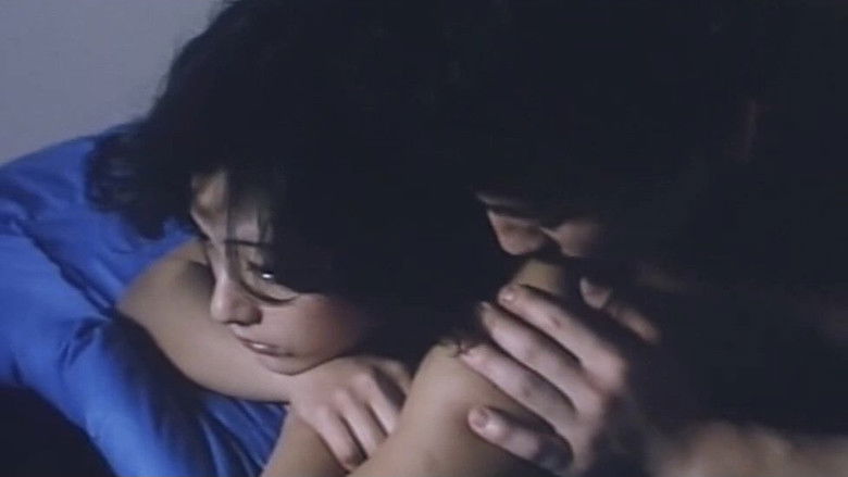 кадр из фильма 白衣物語 淫す！