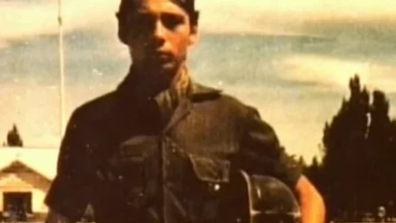 кадр из фильма Locos de la bandera