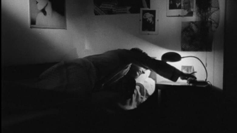 кадр из фильма Makom Batuach