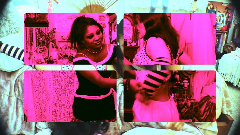 кадр из фильма PINK PILLED