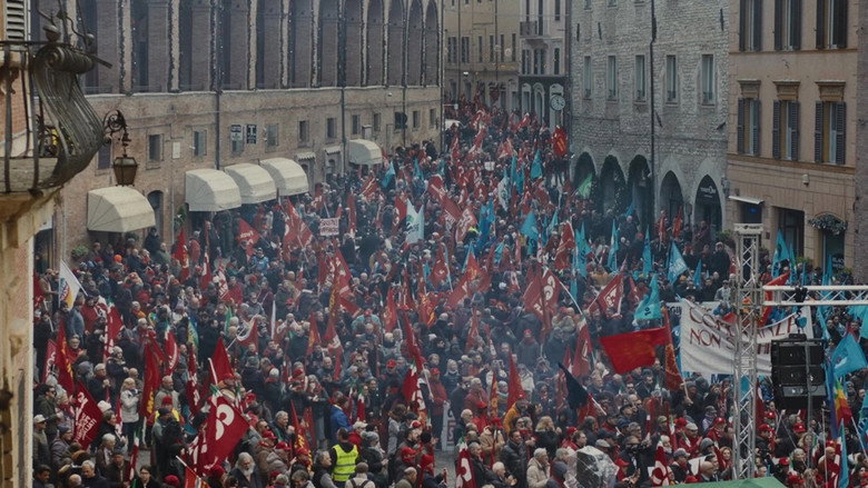 кадр из фильма The Continuous Machine