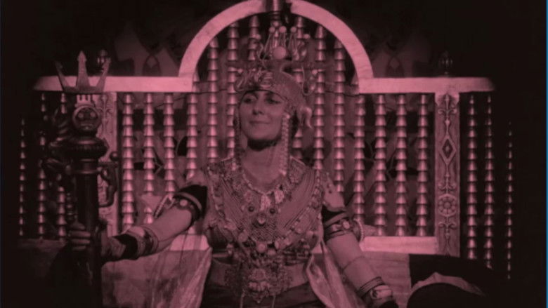 кадр из фильма L'Atlantide