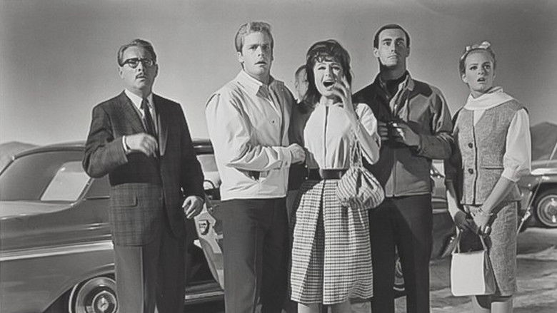 кадр из фильма Быстромобиль