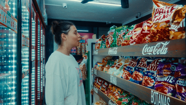 кадр из фильма MONCHOS