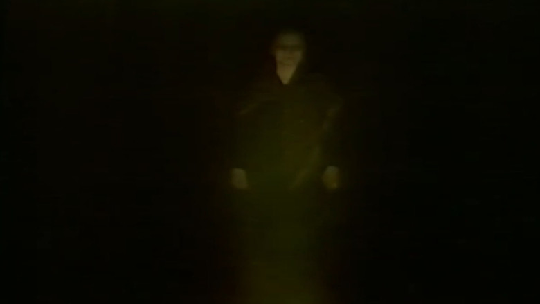 кадр из фильма Контакт