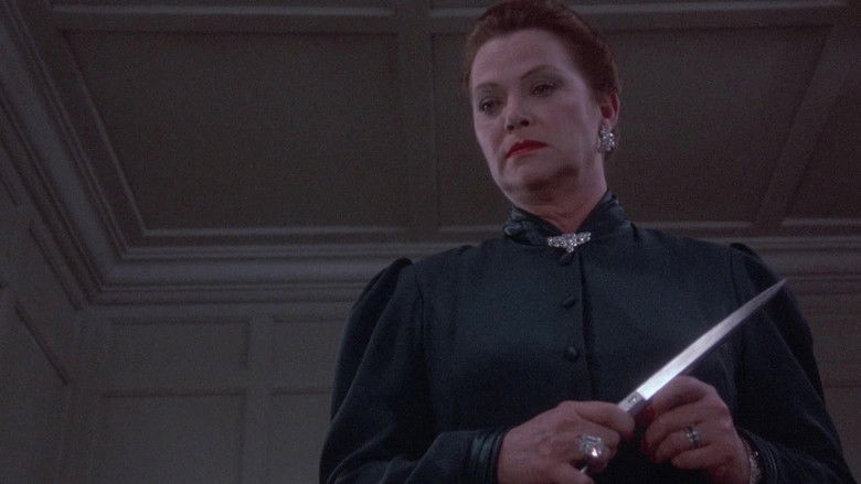 кадр из фильма Цветы на чердаке