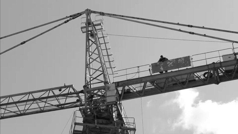 кадр из фильма Մեկ օր