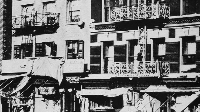 кадр из фильма Ah, Amerika!