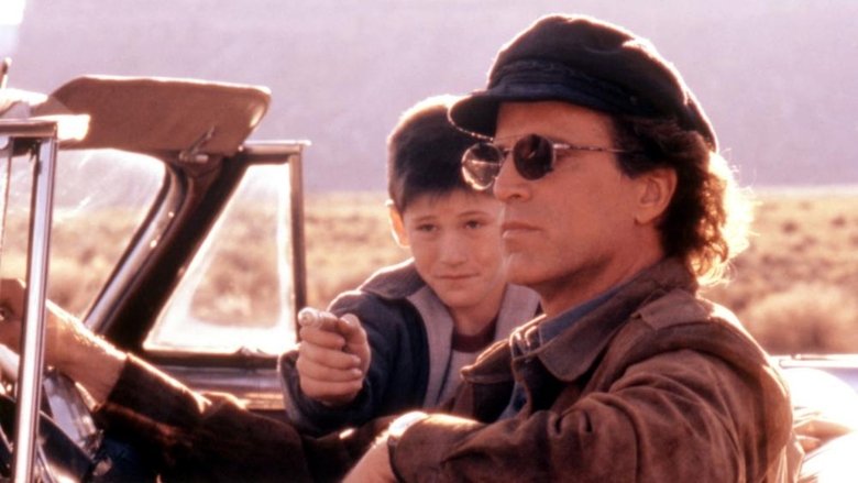 кадр из фильма Pontiac Moon