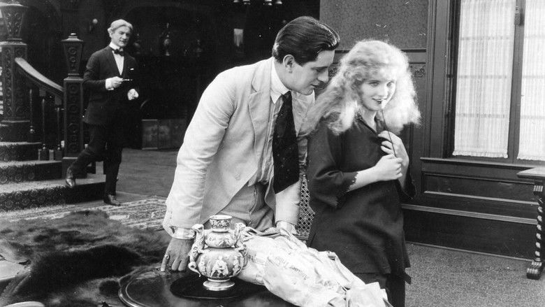 кадр из фильма Peggy Leads the Way