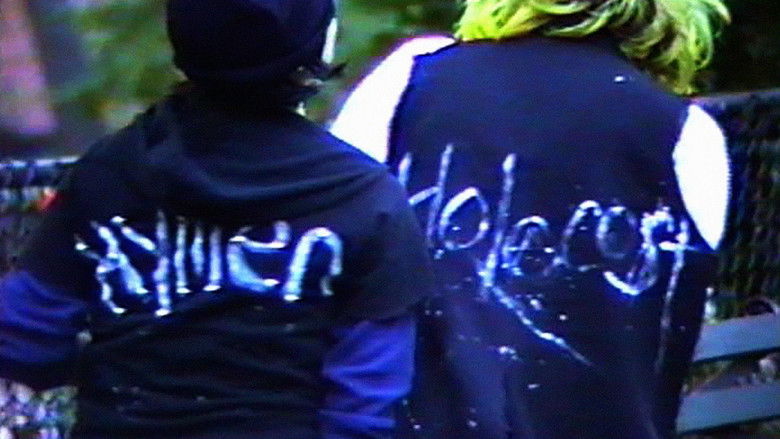 кадр из фильма Round Town Girls