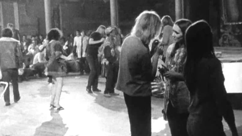 кадр из фильма Dance Festival