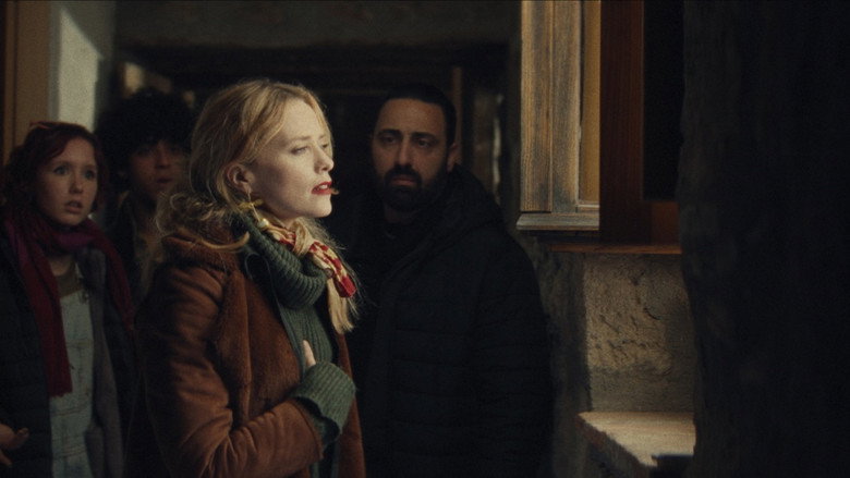 кадр из фильма La Partenza