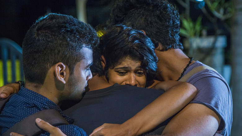 кадр из фильма En Magan Magizhvan