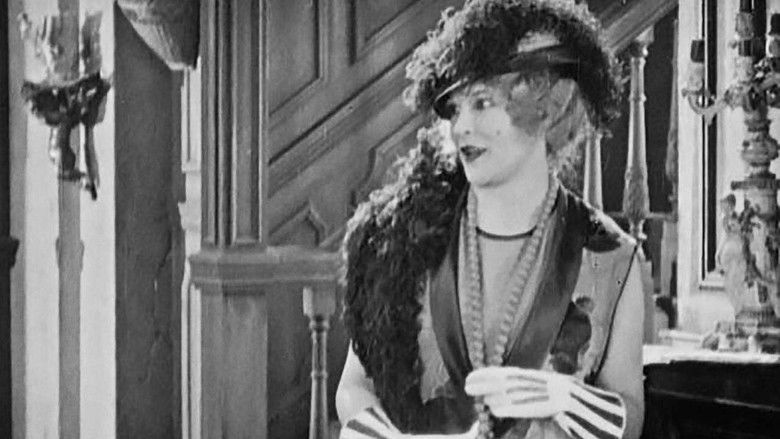 кадр из фильма Zaza