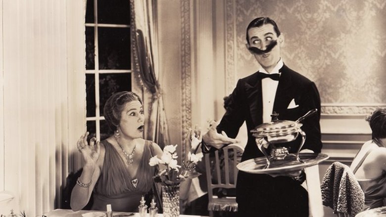 кадр из фильма Manhattan Monkey Business