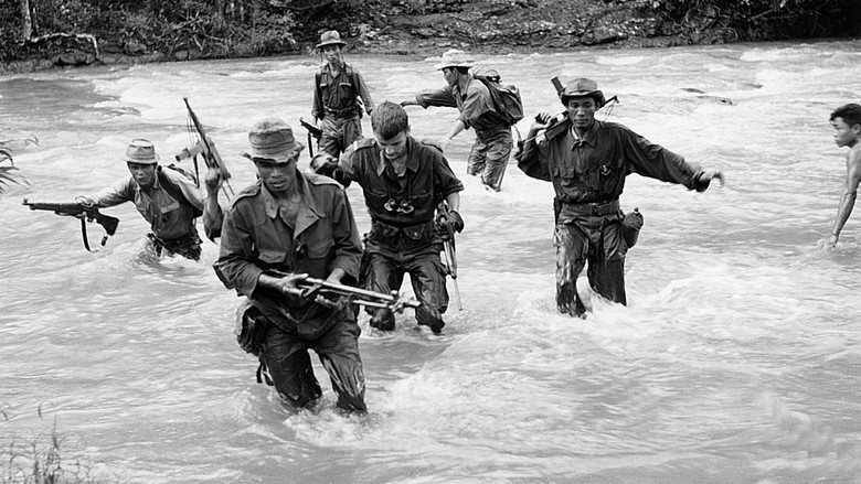 кадр из фильма 317-й взвод