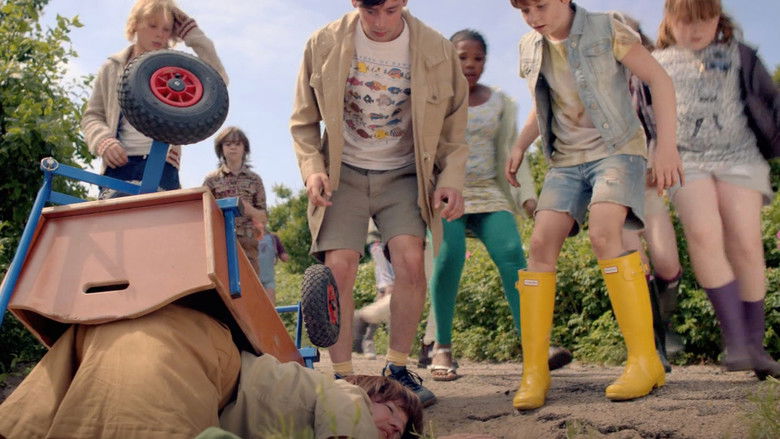 кадр из фильма Классный Кеес в летнем лагере