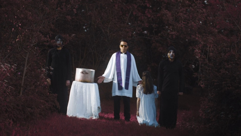 кадр из фильма Призраки Джонстауна