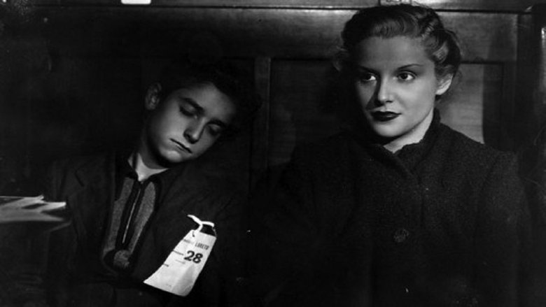 кадр из фильма La porta del cielo