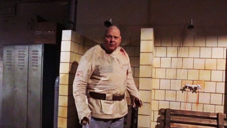 кадр из фильма Лабиринты тьмы