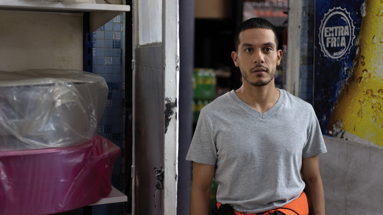 кадр из фильма La huella de unos labios