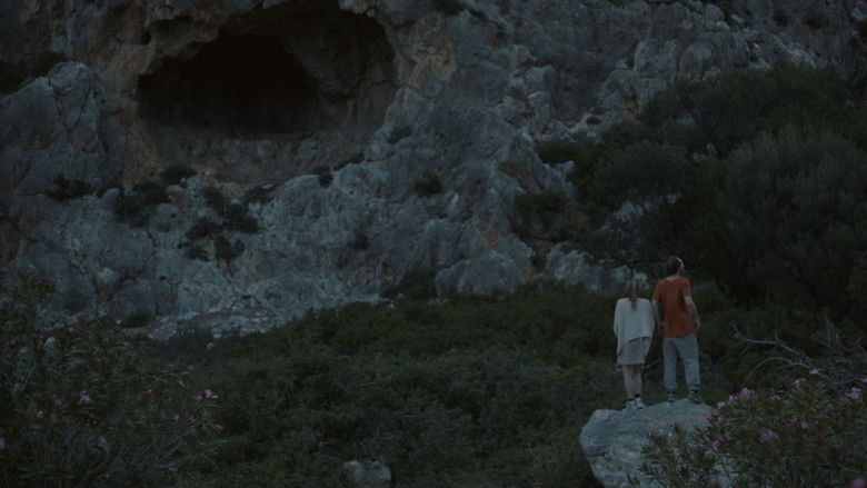 кадр из фильма Perfect Darkness