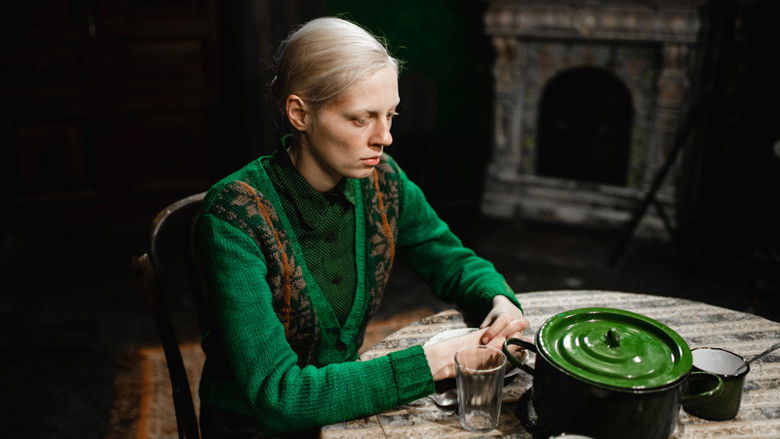 кадр из фильма Дылда